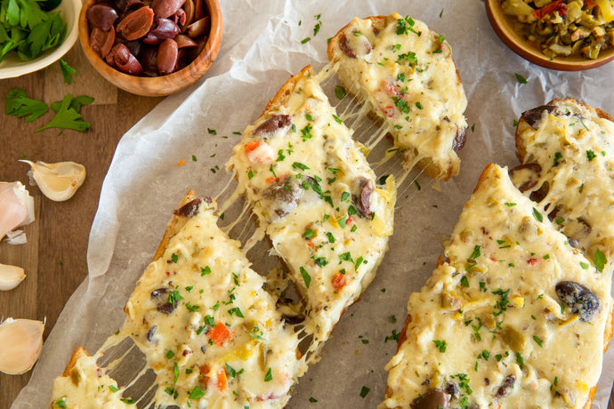 Cheesy Olive Garlic Bread